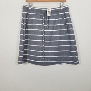 NWT Torrid Gray/White Mini Skirt with Pockets Size 0